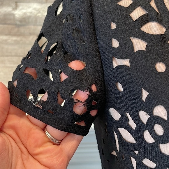 Maeve Laser Cut Basalt Sheath Dress Anthro Size 4 - Picture 6 of 9